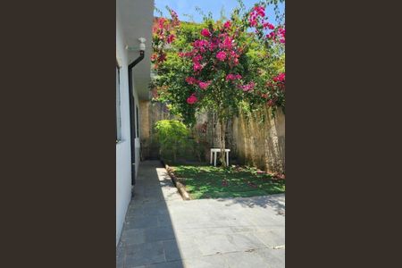 Casa à venda com 3 quartos, 100m² em Jardim Edilene, São Paulo