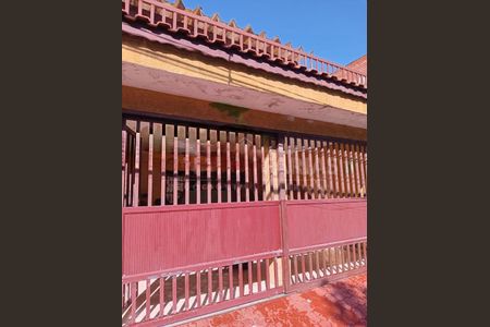 Casa à venda com 3 quartos, 130m² em Jardim Santa Edwiges, São Paulo