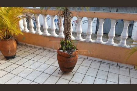 Casa à venda com 2 quartos, 160m² em Jardim Regis, São Paulo