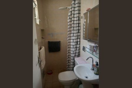 Casa à venda com 5 quartos, 143m² em Jardim Regis, São Paulo