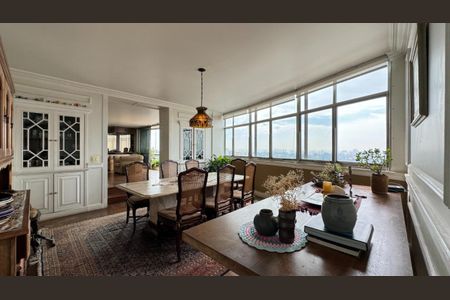 Foto 01 de apartamento à venda com 4 quartos, 300m² em Vila Suzana, São Paulo