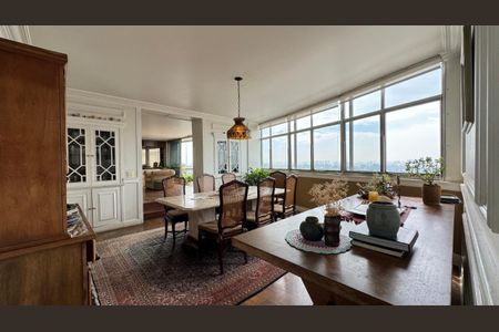 Foto 01 de apartamento à venda com 4 quartos, 300m² em Vila Suzana, São Paulo