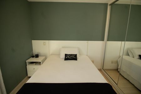 Apartamento para alugar com 80m², 2 quartos e 2 vagasSuíte 