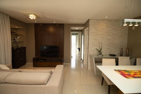 Apartamento para alugar com 80m², 2 quartos e 2 vagasSala