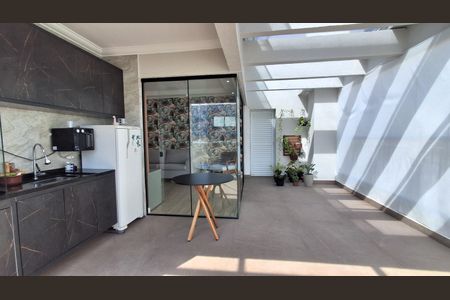 Apartamento à venda com 200m², 3 quartos e 3 vagas Apartamento à venda com 200m², 3 quartos e 3 vagasÁrea gourmet