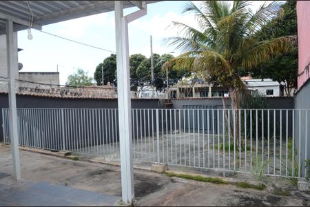 Casa à venda com 250m², 3 quartos e 6 vagasVaranda