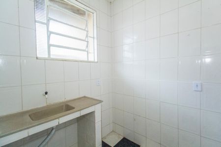 Apartamento para alugar com 70m², 2 quartos e sem vagaCozinha e Área de Serviço