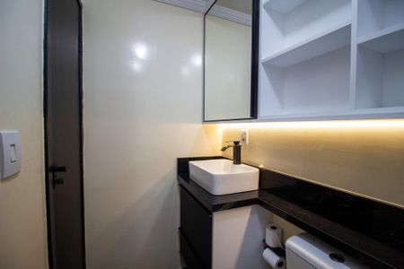 Apartamento para alugar com 57m², 2 quartos e 2 vagasBanheiro