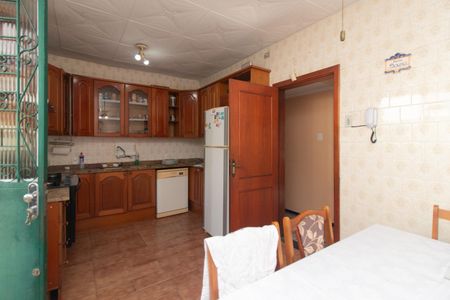 Casa para alugar com 249m², 4 quartos e 1 vagaCozinha