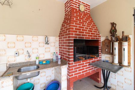 Casa para alugar com 249m², 4 quartos e 1 vagaChurrasqueira