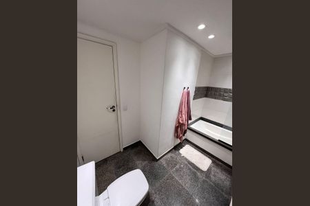 Apartamento para alugar com 47m², 1 quarto e 1 vaga Apartamento para alugar com 47m², 1 quarto e 1 vagaBanheiro