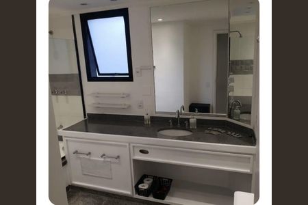 Apartamento para alugar com 47m², 1 quarto e 1 vaga Apartamento para alugar com 47m², 1 quarto e 1 vagaBanheiro