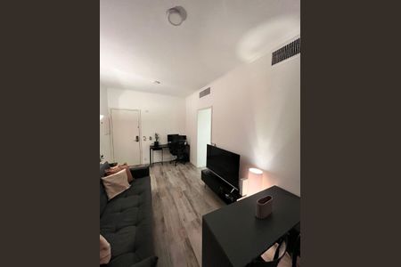 Apartamento para alugar com 47m², 1 quarto e 1 vaga Apartamento para alugar com 47m², 1 quarto e 1 vagaSala