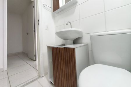Apartamento à venda com 46m², 2 quartos e 1 vaga Apartamento à venda com 46m², 2 quartos e 1 vagaBanheiro