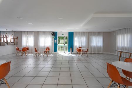 Apartamento para alugar com 45m², 2 quartos e 1 vagaÁrea comum - Salão de festas