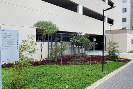 Apartamento para alugar com 45m², 2 quartos e 1 vagaÁrea comum