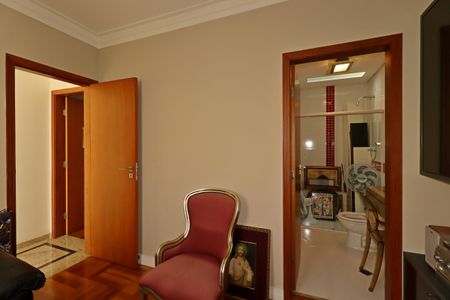 Casa à venda com 175m², 3 quartos e 2 vagasSuíte 2