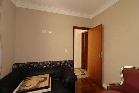 Casa à venda com 175m², 3 quartos e 2 vagasSuíte 2