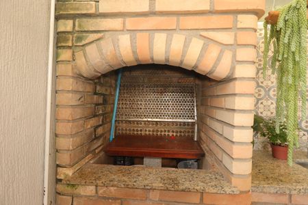 Casa à venda com 175m², 3 quartos e 2 vagasÁrea Gourmet - Churrasqueira