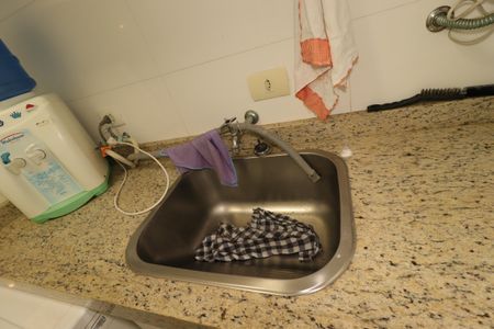 Casa à venda com 175m², 3 quartos e 2 vagasÁrea de Serviço