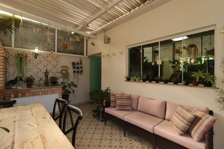 Casa à venda com 175m², 3 quartos e 2 vagasÁrea Gourmet