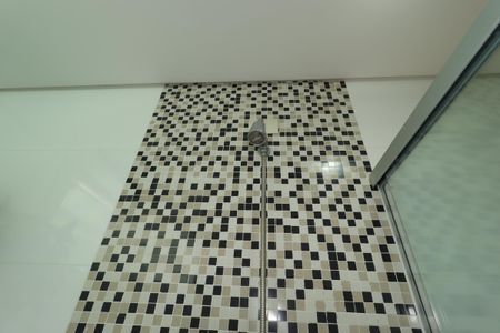 Casa à venda com 175m², 3 quartos e 2 vagasBanheiro da Suíte 3 - Chuveiro