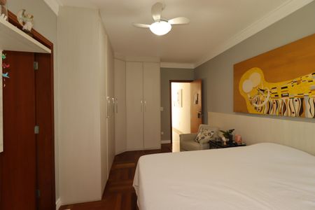 Casa à venda com 175m², 3 quartos e 2 vagasSuíte 3