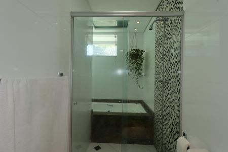 Casa à venda com 175m², 3 quartos e 2 vagasBanheiro da Suíte 3