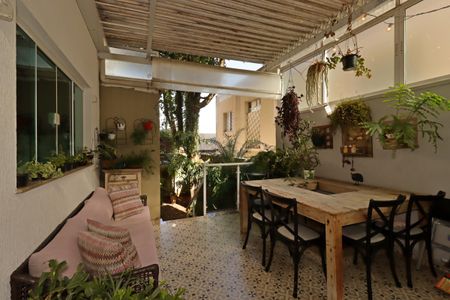 Casa à venda com 175m², 3 quartos e 2 vagasÁrea Gourmet