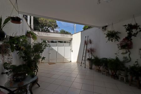 Casa à venda com 175m², 3 quartos e 2 vagasGaragem