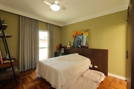 Casa à venda com 175m², 3 quartos e 2 vagasSuíte 1