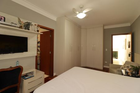 Casa à venda com 175m², 3 quartos e 2 vagasSuíte 3