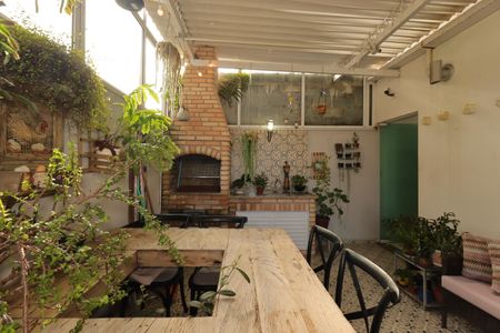 Casa à venda com 175m², 3 quartos e 2 vagasÁrea Gourmet