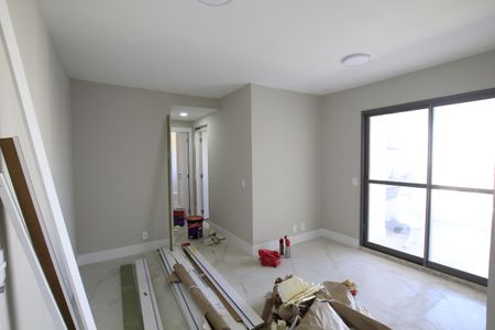 Apartamento para alugar com 72m², 2 quartos e 1 vagaSala