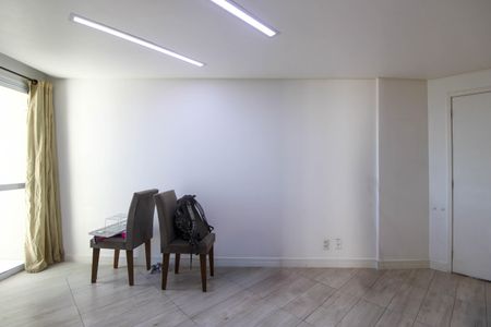 Sala  de apartamento para alugar com 2 quartos, 51m² em Jardim Monte Alegre, Taboão da Serra