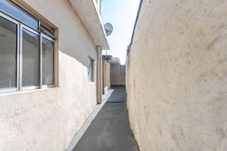 Casa para alugar com 75m², 2 quartos e 1 vagaCorredor 