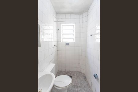 Casa para alugar com 75m², 2 quartos e 1 vagaCasa 1 - banheiro 