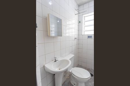 Casa para alugar com 75m², 2 quartos e 1 vagaCasa 1 - banheiro 