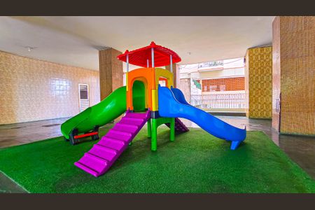 Apartamento à venda com 60m², 2 quartos e 1 vagaÁrea comum - Playground