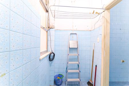 Apartamento à venda com 60m², 2 quartos e 1 vagaÁrea de Serviço