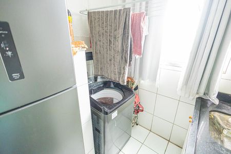 Apartamento para alugar com 68m², 2 quartos e 1 vagaArea de serviço