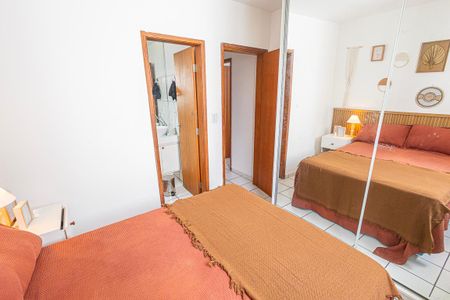 Apartamento para alugar com 68m², 2 quartos e 1 vagaQuarto 1/ suite