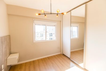 Apartamento para alugar com 60m², 2 quartos e 1 vagaSuíte