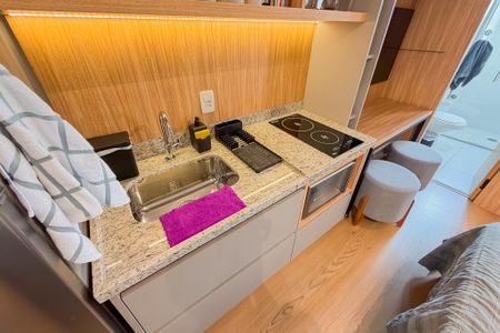 Cozinha de kitnet/studio para alugar com 1 quarto, 22m² em Vila Mariana, São Paulo