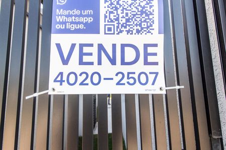 Casa de condomínio à venda com 394m², 5 quartos e 6 vagas Casa de condomínio à venda com 394m², 5 quartos e 6 vagasVista da Rua