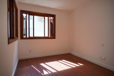 Quarto suíte  de apartamento à venda com 2 quartos, 96m² em Bela Vista, Porto Alegre