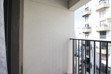Apartamento para alugar com 30m², 1 quarto e sem vaga Apartamento para alugar com 30m², 1 quarto e sem vagaVaranda