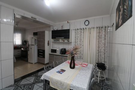 Casa à venda com 125m², 2 quartos e 1 vagaCopa