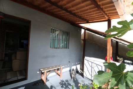 Casa à venda com 125m², 2 quartos e 1 vagaVaranda 