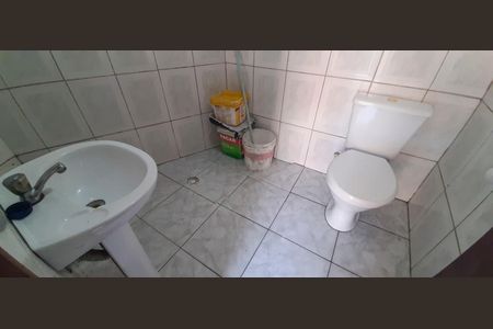 Casa para alugar com 80m², 2 quartos e 2 vagasBanheiro